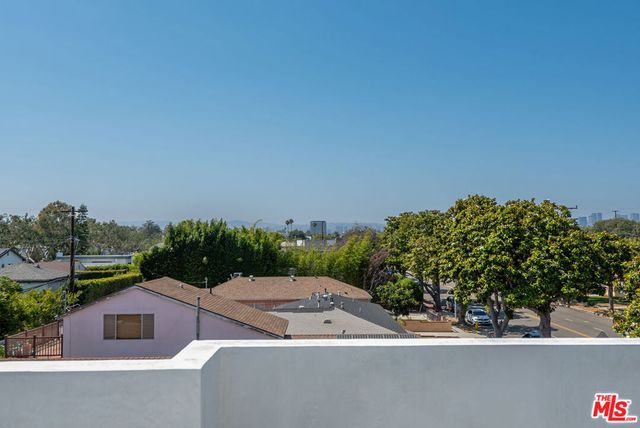 4095 Sawtelle Boulevard B, Culver City, CA 90066