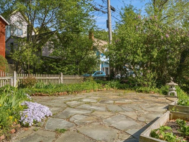 80 Central Avenue, South Burlington, VT 05403