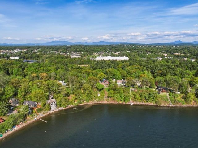 80 Central Avenue, South Burlington, VT 05403