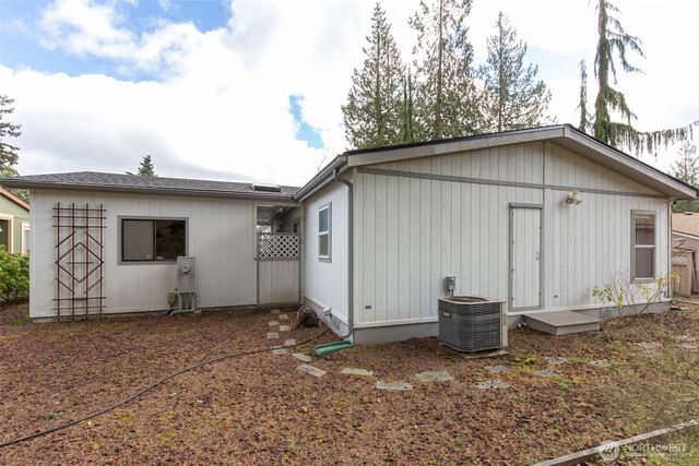 200 Fircrest Drive, Sequim, WA 98382