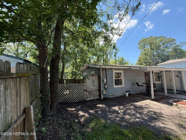 1220 PANGOLA Drive, Jacksonville, FL 32205