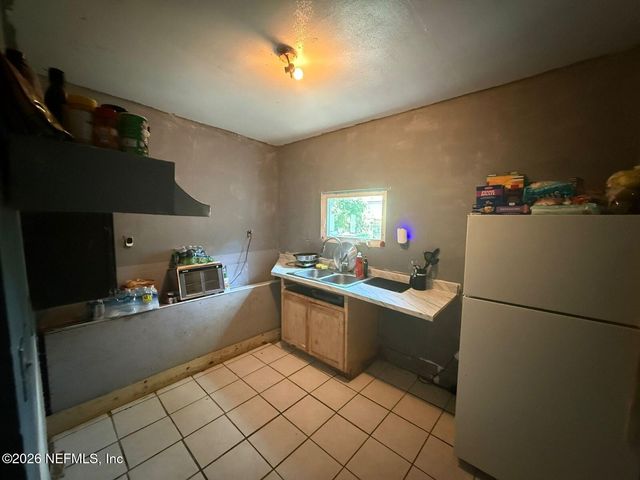 1220 PANGOLA Drive, Jacksonville, FL 32205