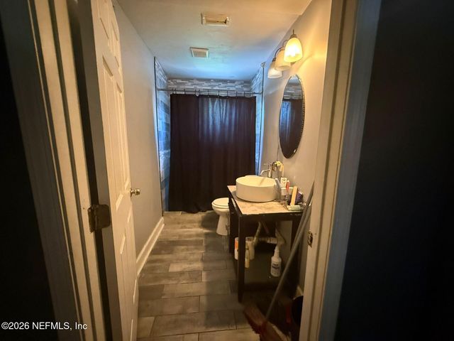 1220 PANGOLA Drive, Jacksonville, FL 32205