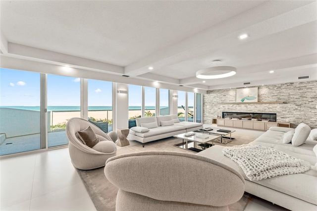 1350 GULF BOULEVARD 202, Clearwater, FL 33767