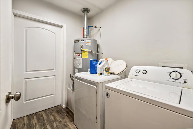 221 Adams Street, Lonoke, AR 72086