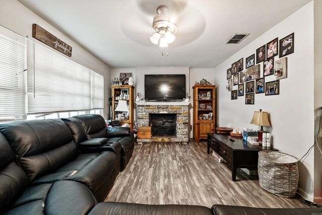 221 Adams Street, Lonoke, AR 72086