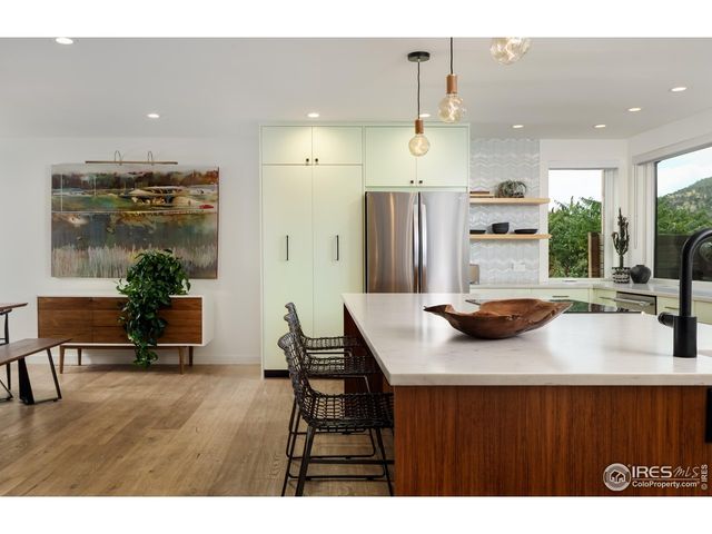 125 Longs Peak Dr, Lyons, CO 80540