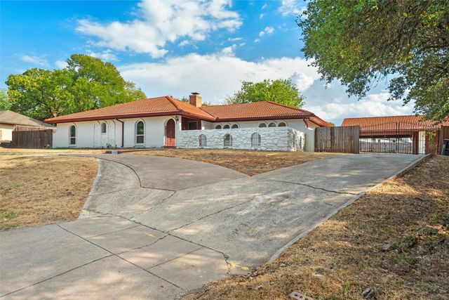 6020 Lantana Lane, Fort Worth, TX 76112