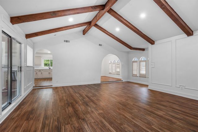 6020 Lantana Lane, Fort Worth, TX 76112