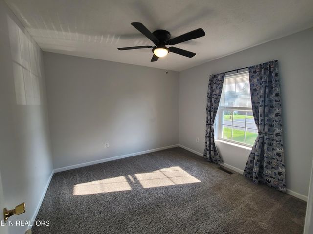 4121 Briggs Loop, Kodak, TN 37764