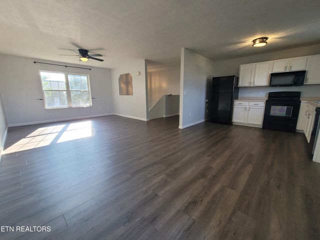 4121 Briggs Loop, Kodak, TN 37764