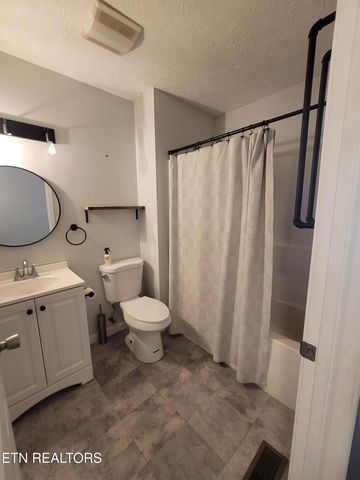4121 Briggs Loop, Kodak, TN 37764