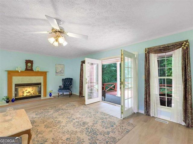 240 Riverview Road, Jackson, GA 30233