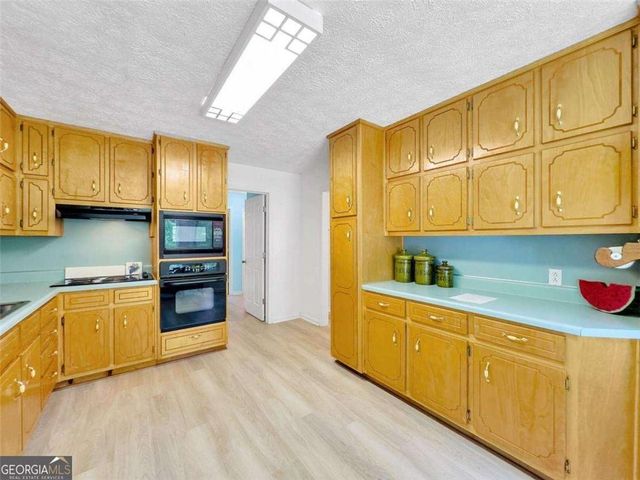 240 Riverview Road, Jackson, GA 30233