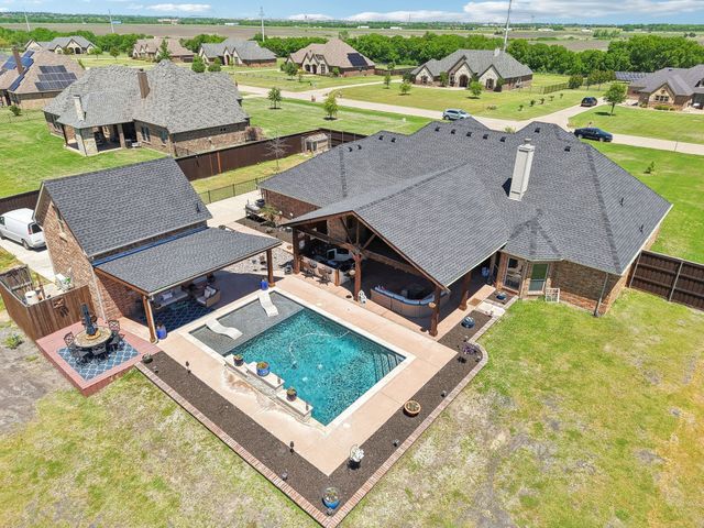 15110 Rutledge Lane, Talty, TX 75126