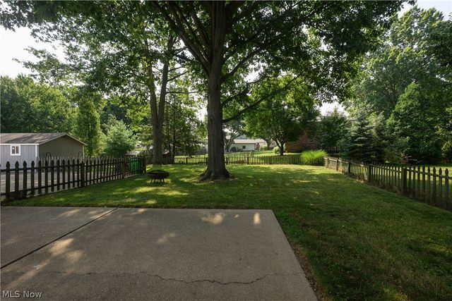 3345 Crownpoint Street NW, Massillon, OH 44646