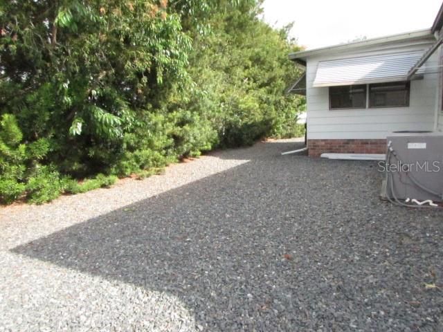 1014 DUSTIN DRIVE, Lady Lake, FL 32159