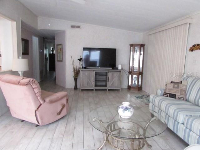 1014 DUSTIN DRIVE, Lady Lake, FL 32159
