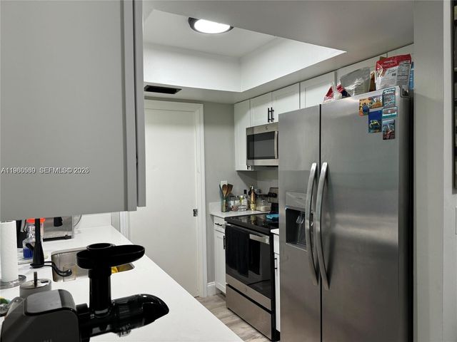 6733 NW 62nd St, Tamarac, FL 33321