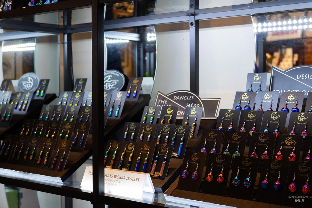 203 S Main, Moscow, ID 83843 photo 39