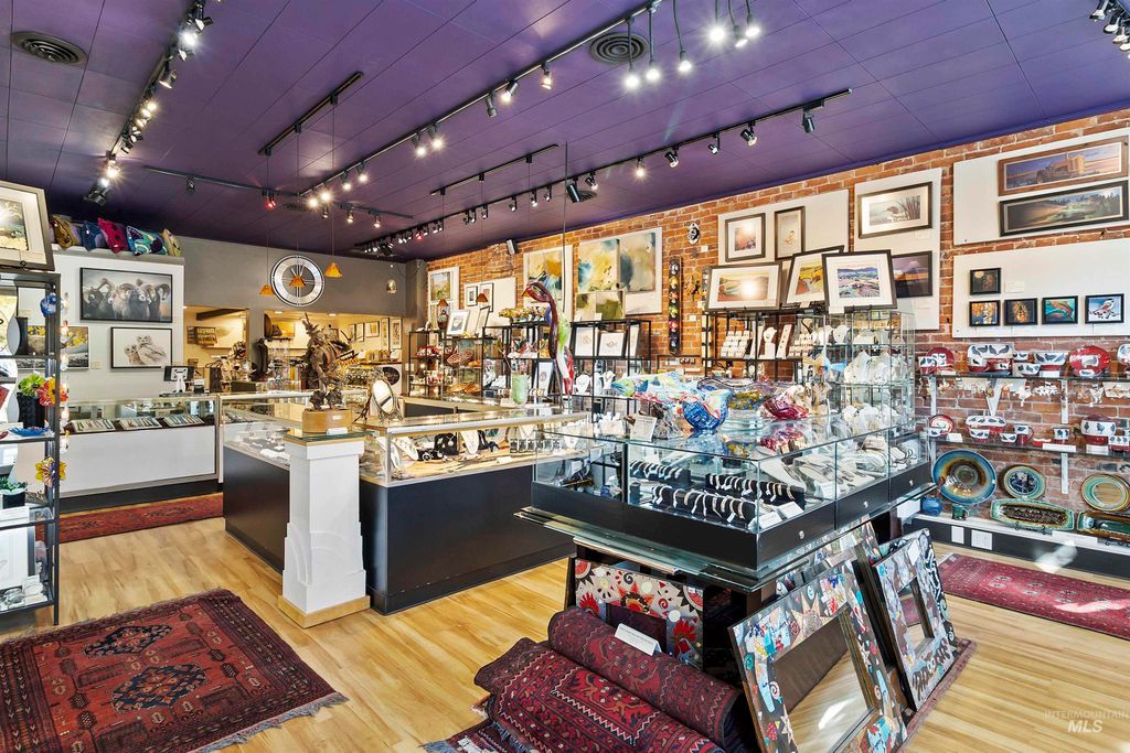 203 S Main, Moscow, ID 83843 photo 4