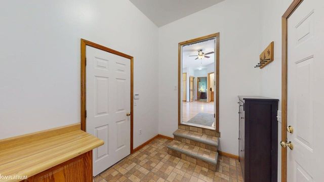 9352 Arnold Road, Ira, MI 48023