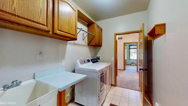 9352 Arnold Road, Ira, MI 48023