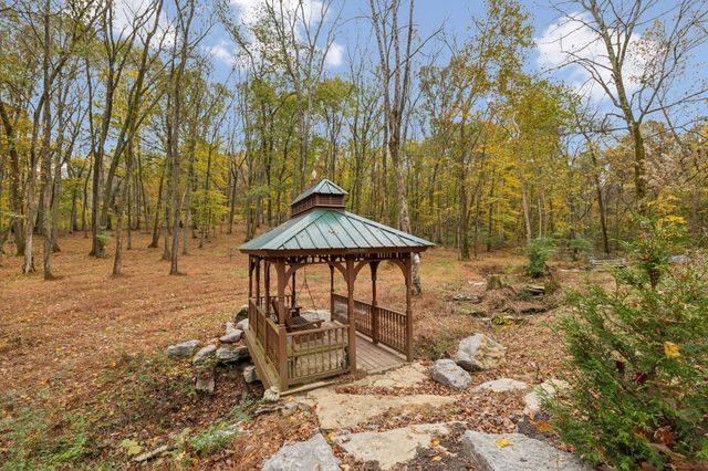 146 Angels Cove Ln, Lebanon, TN 37087