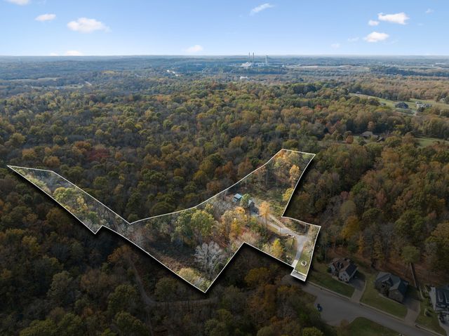 146 Angels Cove Ln, Lebanon, TN 37087