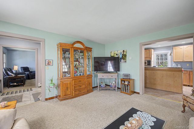 57 Buhleir Road, Pawling, NY 12564
