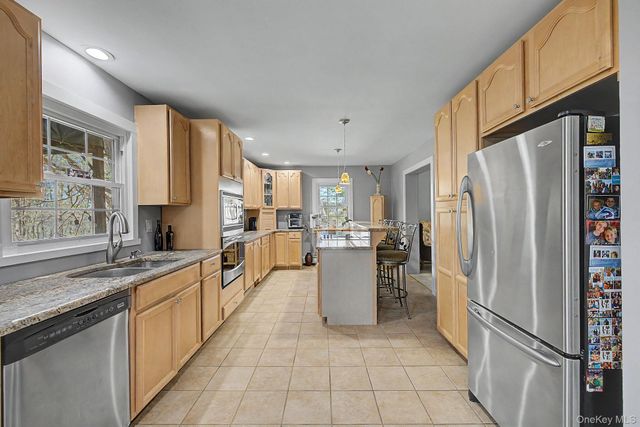 57 Buhleir Road, Pawling, NY 12564