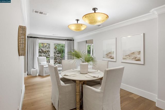 181 Alegra Ln, Walnut Creek, CA 94598
