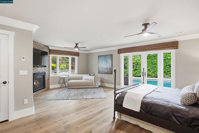 181 Alegra Ln, Walnut Creek, CA 94598