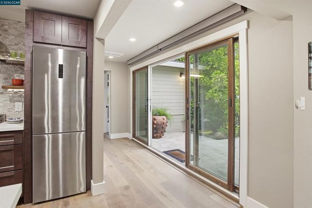 181 Alegra Ln, Walnut Creek, CA 94598