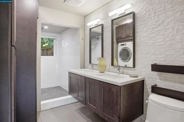 181 Alegra Ln, Walnut Creek, CA 94598