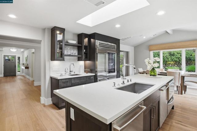181 Alegra Ln, Walnut Creek, CA 94598