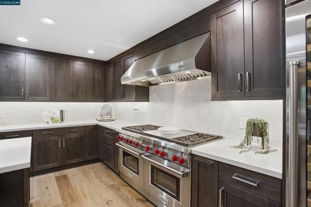 181 Alegra Ln, Walnut Creek, CA 94598