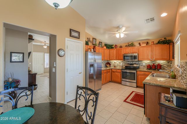 37 S SEVILLE Lane, Casa Grande, AZ 85194