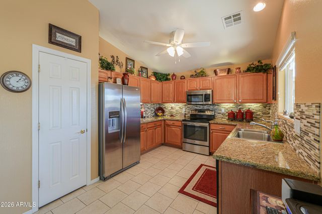 37 S SEVILLE Lane, Casa Grande, AZ 85194