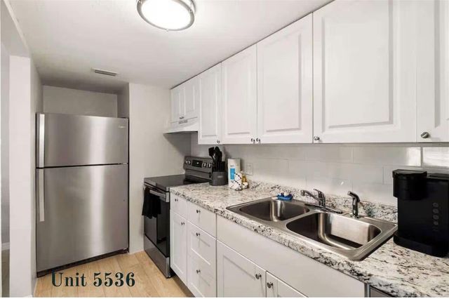 5532 20TH STREET, Zephyrhills, FL 33542