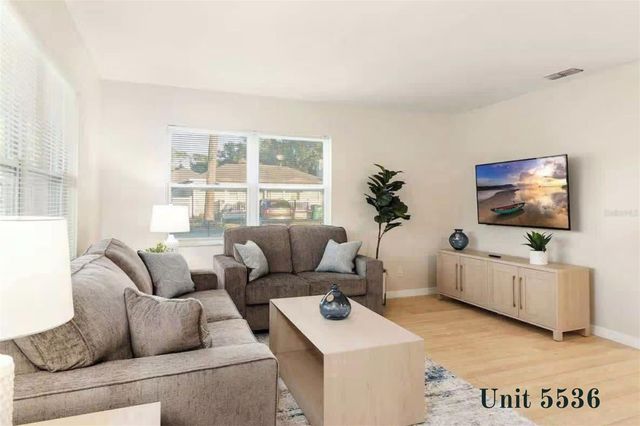 5532 20TH STREET, Zephyrhills, FL 33542