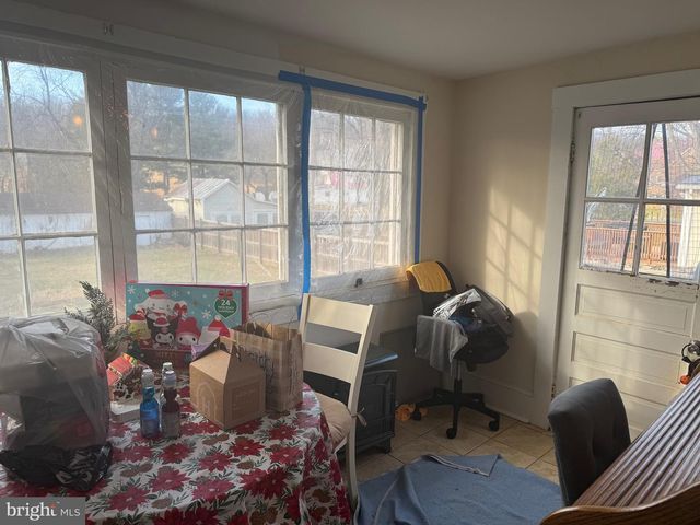 433-435 BRYARLY RD, Winchester, VA 22603