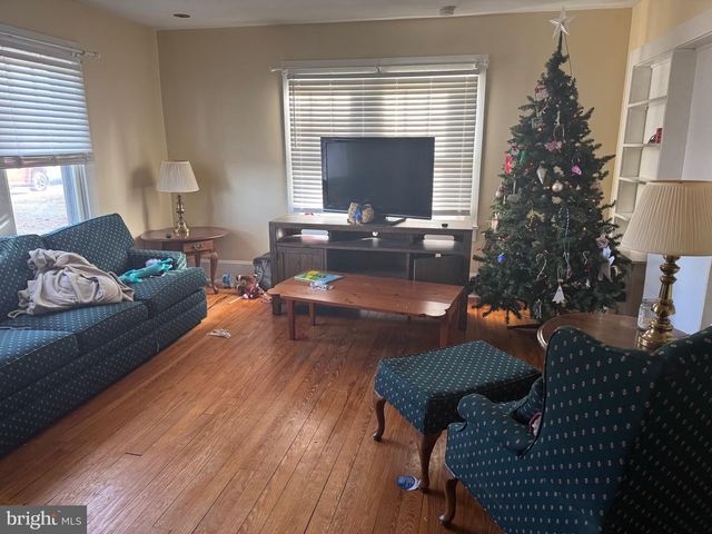 433-435 BRYARLY RD, Winchester, VA 22603