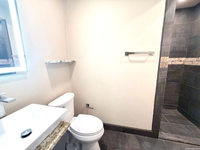 105 Brentwood, New Braunfels, TX 78130