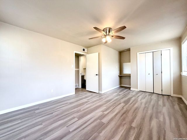 105 Brentwood, New Braunfels, TX 78130