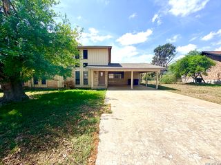 105 Brentwood, New Braunfels, TX 78130