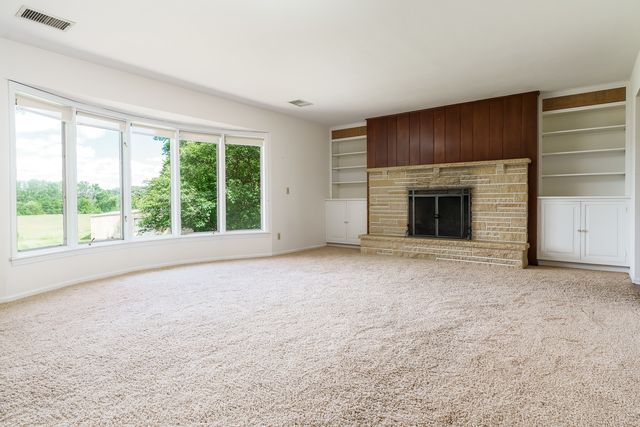 7889 Shaw Road, Belvidere, IL 61008