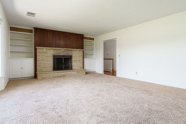 7889 Shaw Road, Belvidere, IL 61008