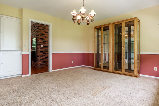 7889 Shaw Road, Belvidere, IL 61008