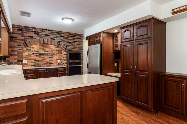 7889 Shaw Road, Belvidere, IL 61008